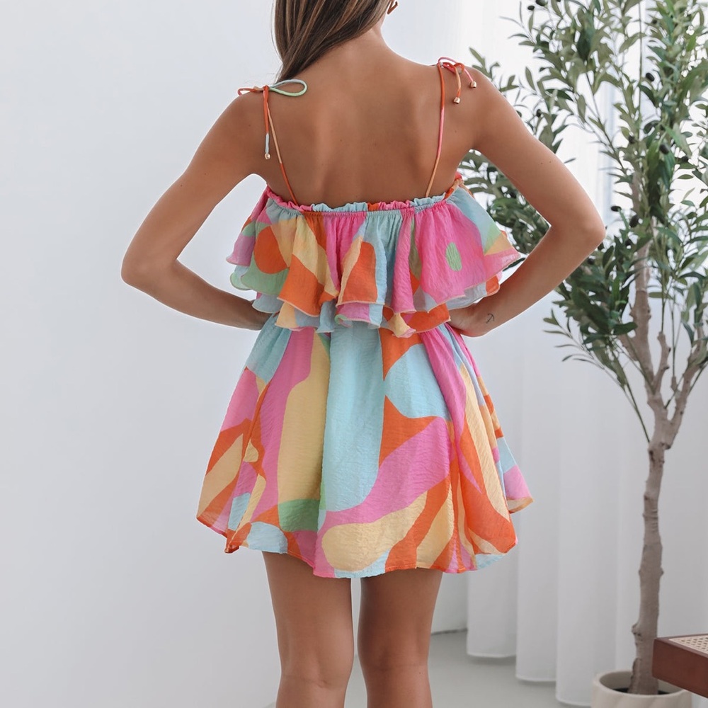 Stunning NWT Billy J Evielle Dress - Vibrant Kaleidoscope Print, Size 8